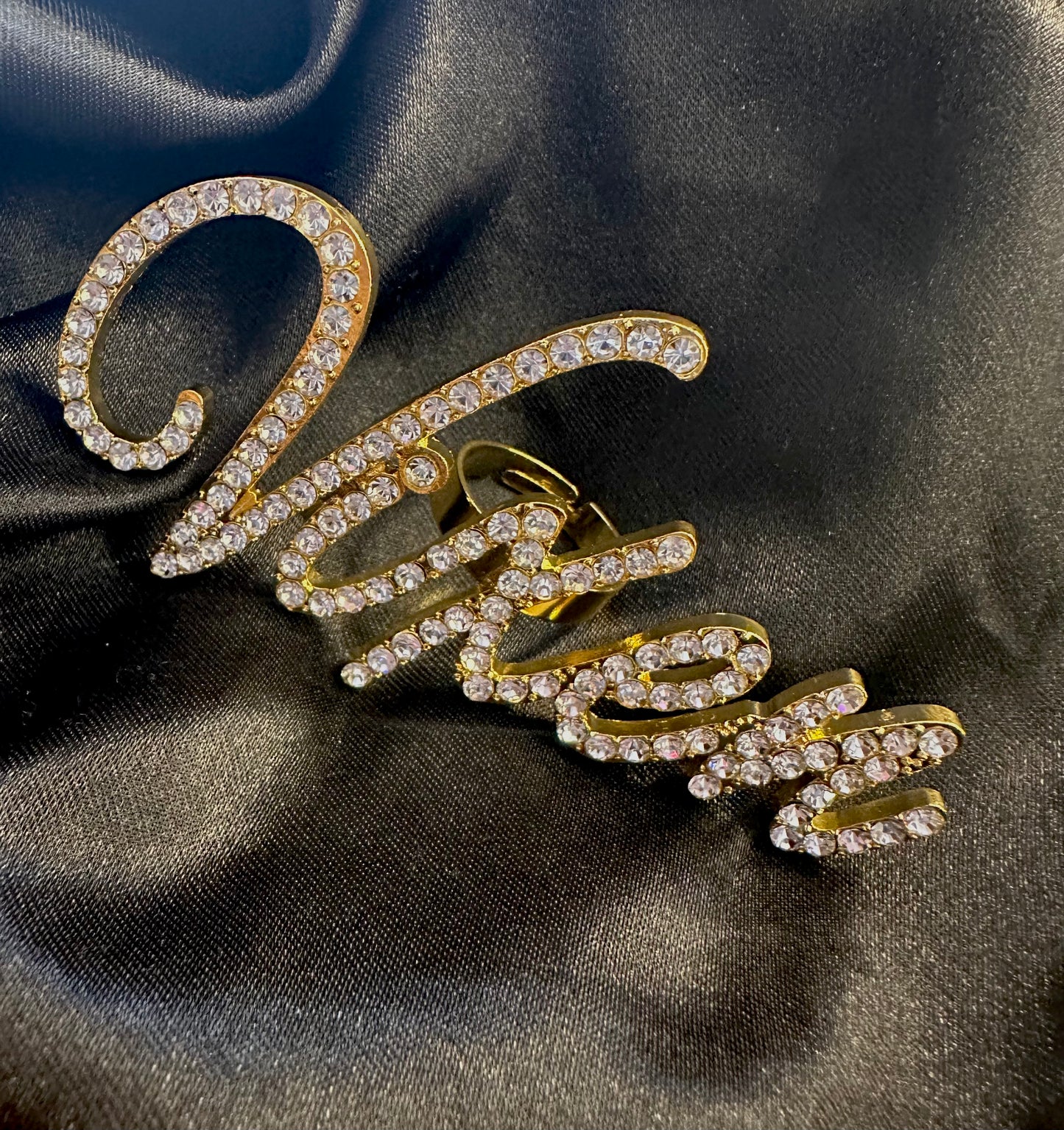 VIXEN RING (limited stock)